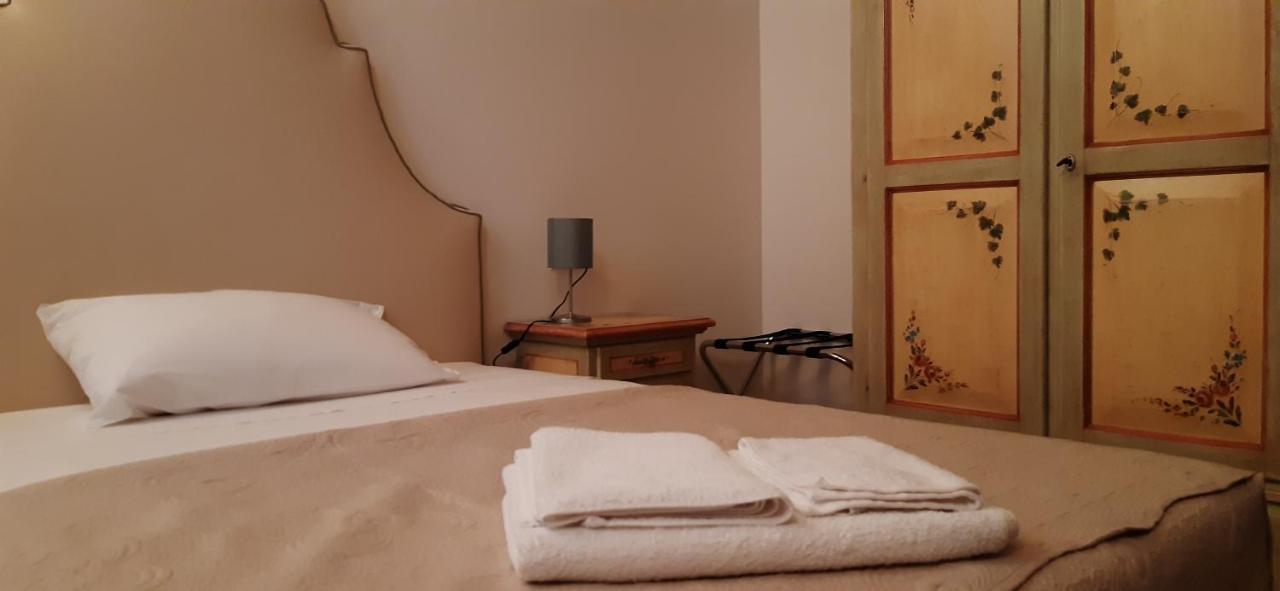 Bed and Breakfast Santa Maria Di Lorgana Minerbio Exterior foto