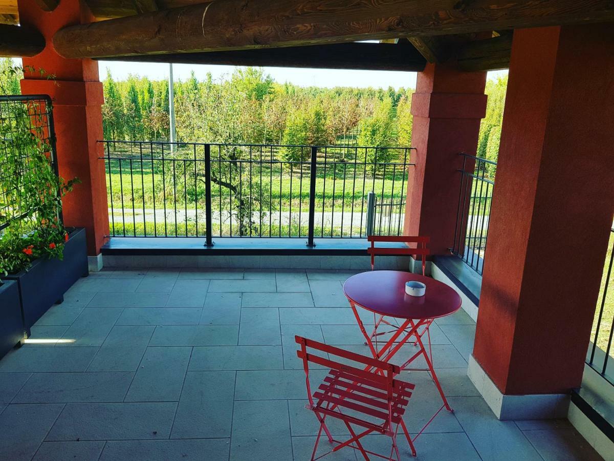 Bed and Breakfast Santa Maria Di Lorgana Minerbio Exterior foto
