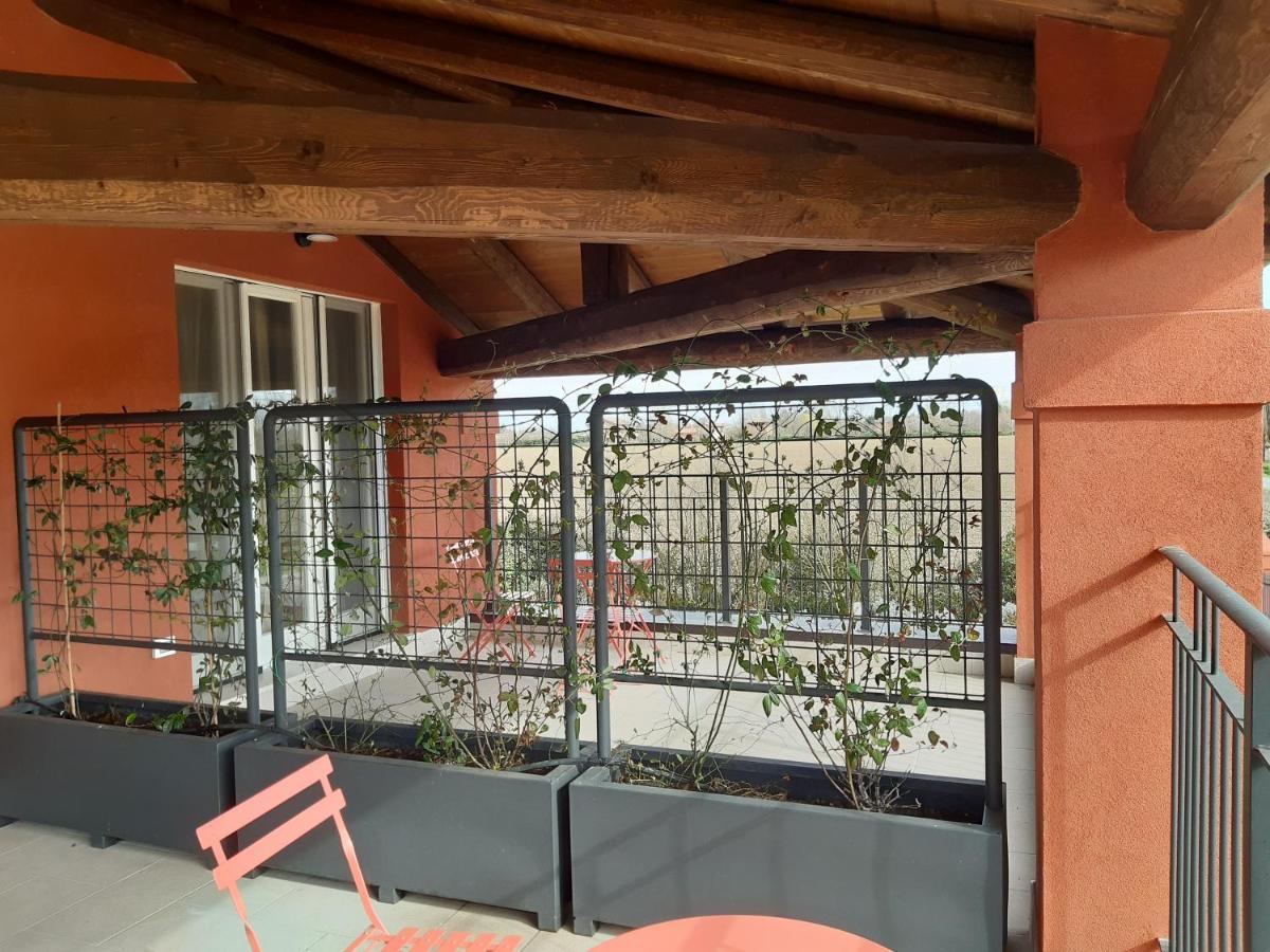 Bed and Breakfast Santa Maria Di Lorgana Minerbio Exterior foto