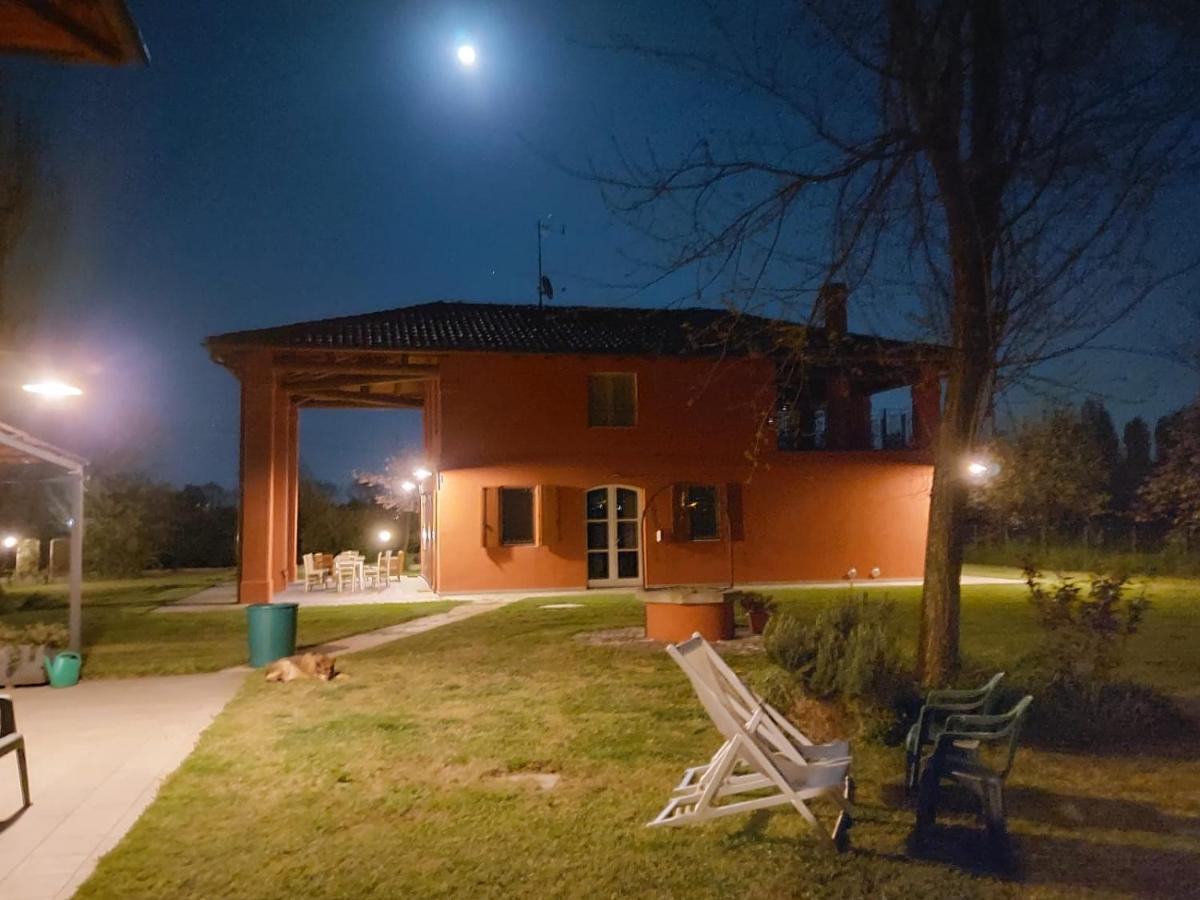 Bed and Breakfast Santa Maria Di Lorgana Minerbio Exterior foto